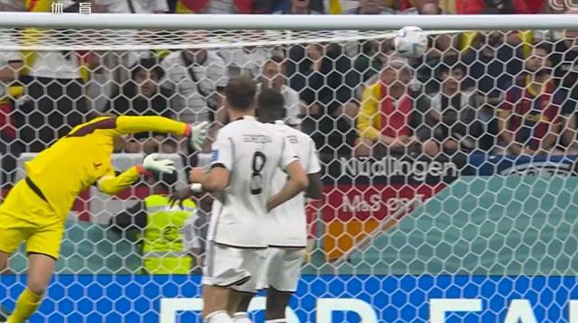 1669576419591034321.jpg 767687685.jpg