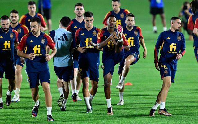 开云体育下载-【解码西班牙】恩里克当真比哈维更懂用“巴萨系”？